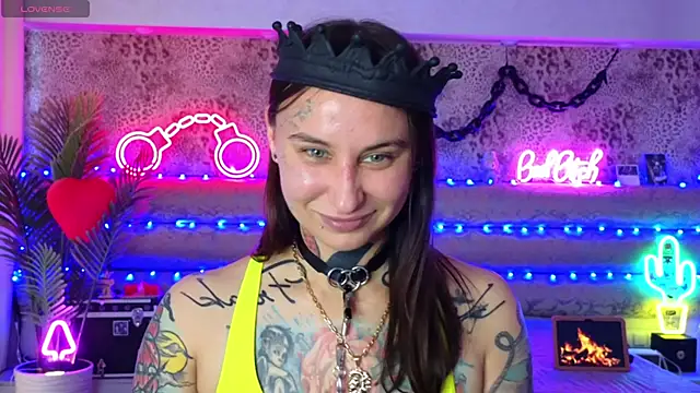 Snapshot of Cool_Freak_ chatting on March 20, 10:31 am Cool Freak online show from March 20, 10:31 am