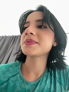 Ale Lewis online show from December 26, 8:21 pm