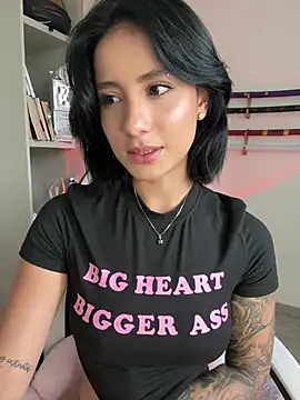 Ale Lewis online show from January 20, 9:53 pm