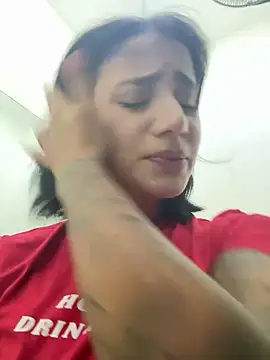Ale Lewis online show from February 9, 1:44 am
