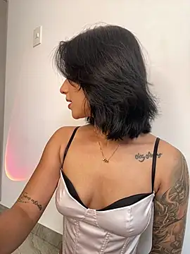 Ale Lewis online show from February 16, 3:27 pm