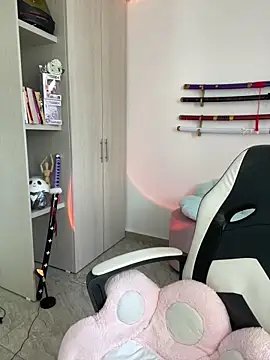 Ale Lewis online show from March 1, 2:44 pm