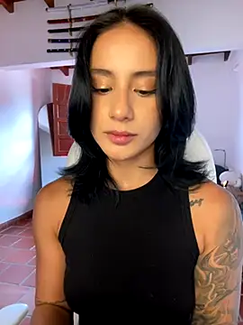 Ale Lewis online show from October 9, 9:02 pm