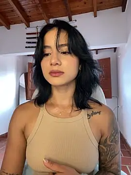 Ale Lewis online show from November 24, 7:24 pm