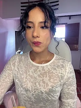 Ale Lewis online show from March 19, 10:03 pm