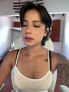 Ale Lewis online show from July 22, 9:06 pm