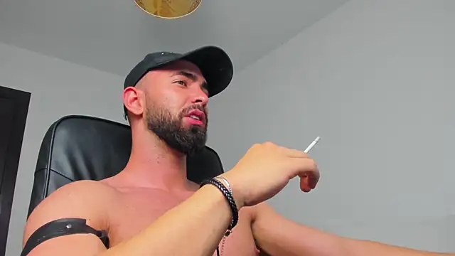 MichaelMasterss online show from December 17, 12:34 am