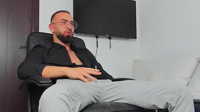 MichaelMasterss online show from January 8, 9:55 pm