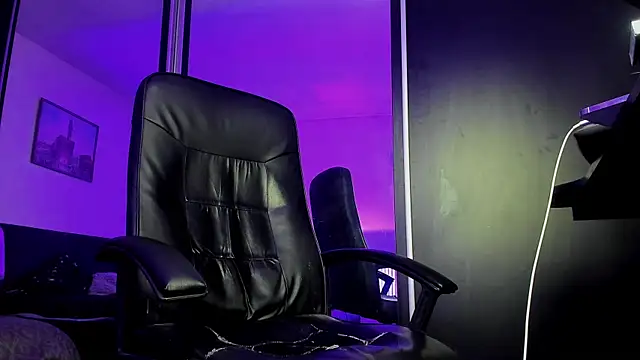 MichaelMasterss online show from February 24, 9:52 pm