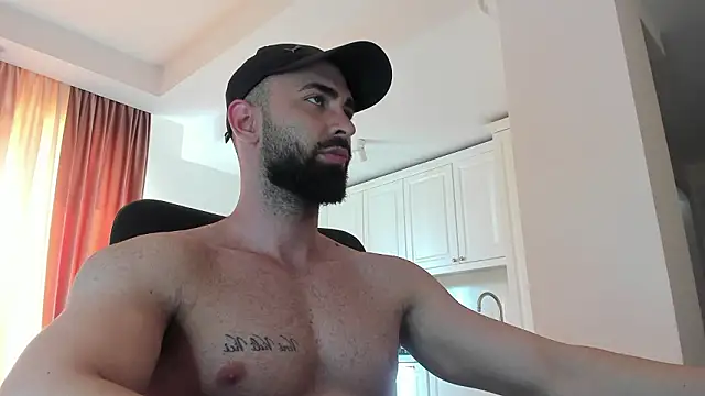 MichaelMasterss online show from February 3, 10:42 am