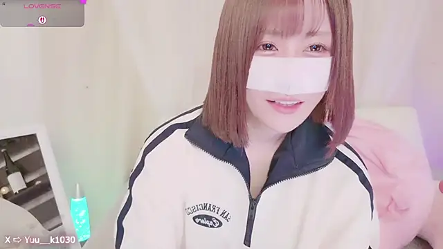 Yuu  k online show from February 27, 2:21 pm