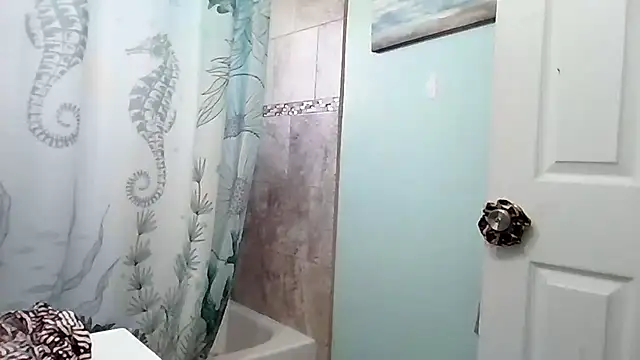 SexyNikki6969 online show from January 7, 8:33 pm