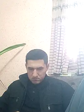 bobur4002 online show from December 14, 9:25 am