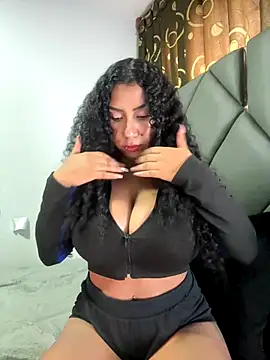 serena willow online show from November 22, 7:57 pm