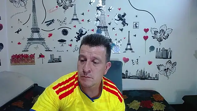 Snapshot of amaya_627 chatting on March 30, 2:23 am amaya 627 online show from March 30, 2:23 am