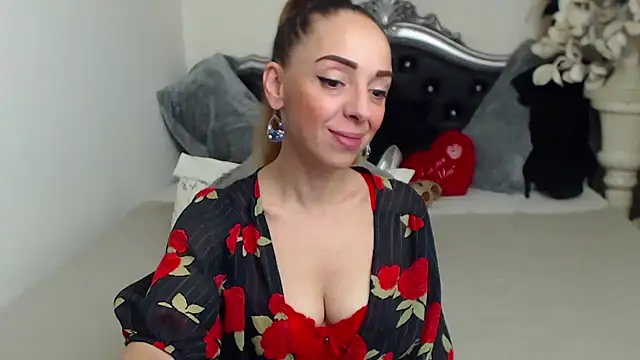 AylyneRichards online show from November 3, 6:03 am