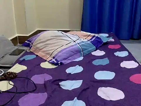 10sexymelo69  online show from June 10, 5:39 am