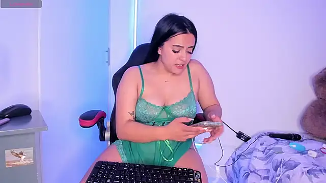 Snapshot of Anddy_Vega chatting on January 24, 12:42 am Anddy Vega online show from January 24, 12:42 am