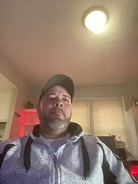 Snapshot of Cristian-Brayan chatting on February 13, 1:37 pm Cristian-Brayan online show from February 13, 1:37 pm