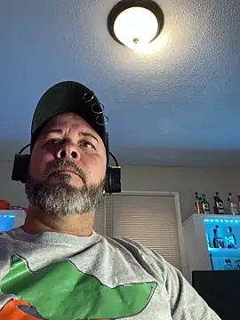 Snapshot of Cristian-Brayan chatting on February 27, 1:28 pm Cristian-Brayan online show from February 27, 1:28 pm