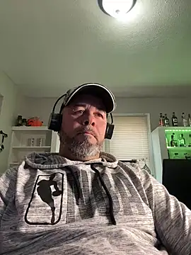 Snapshot of Cristian-Brayan chatting on March 22, 2:58 pm Cristian-Brayan online show from March 22, 2:58 pm