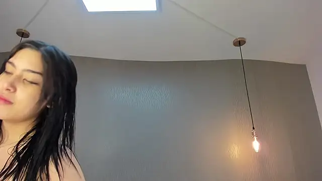 Alexa Thaylor  online show from December 24, 1:17 pm