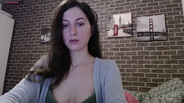  Hot Lady  online show from January 1, 5:55 pm