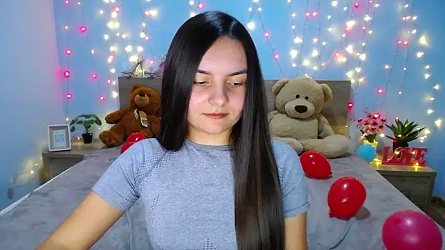 JasmineAsha online show from January 17, 1:35 pm