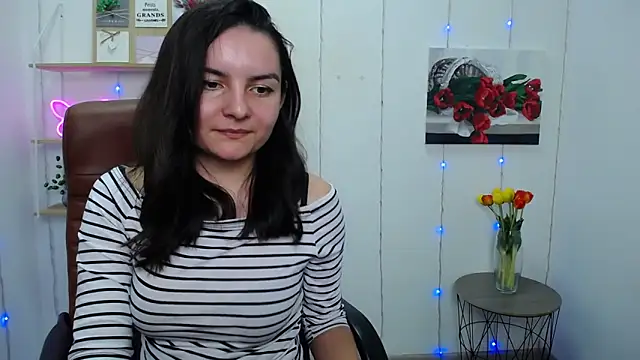 JasmineAsha online show from March 19, 4:34 pm