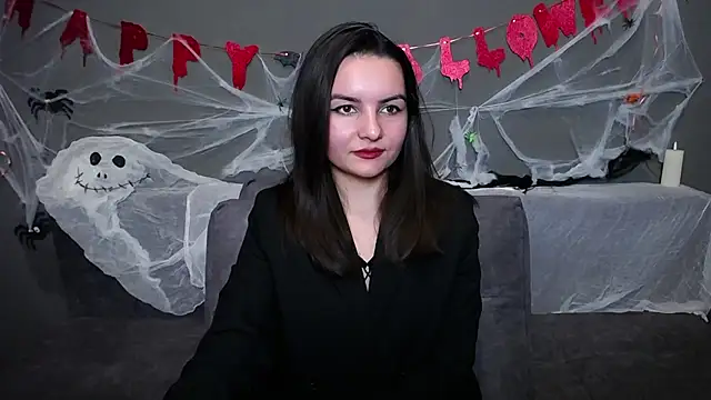 JasmineAsha online show from October 17, 6:43 pm