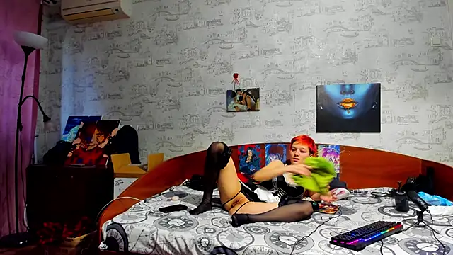 KagamiTayga online show from March 8, 2:48 am