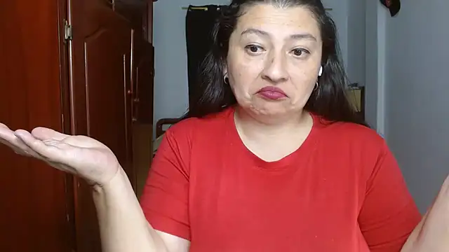 Victoriaevans1 online show from July 1, 4:51 pm