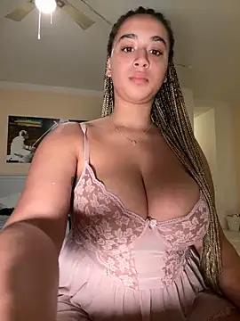 Naomisroom online show from January 14, 7:53 pm