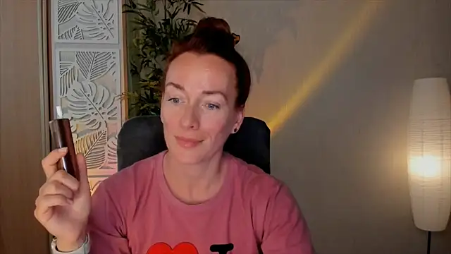 RebeccaMartinez online show from July 19, 10:52 am