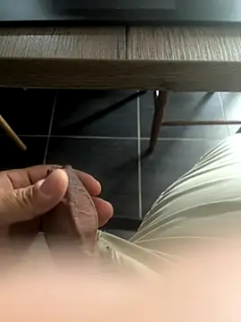 Snapshot of mattexhibe chatting on September 8, 5:01 pm mattexhibe online show from September 8, 5:01 pm