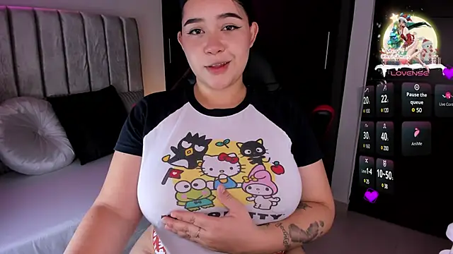 daniela hornny online show from December 27, 5:20 am