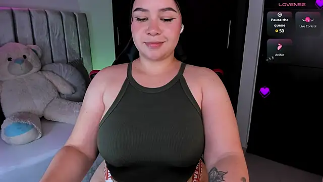 daniela hornny online show from January 10, 9:34 am