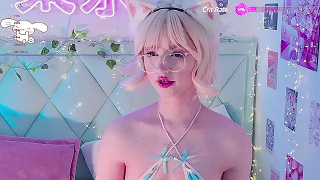 EffyEfans online show from February 8, 11:33 am