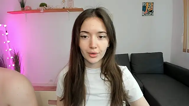 PollyFlame online show from September 26, 9:35 am