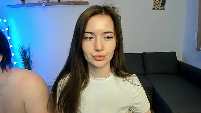 PollyFlame online show from November 18, 8:02 pm