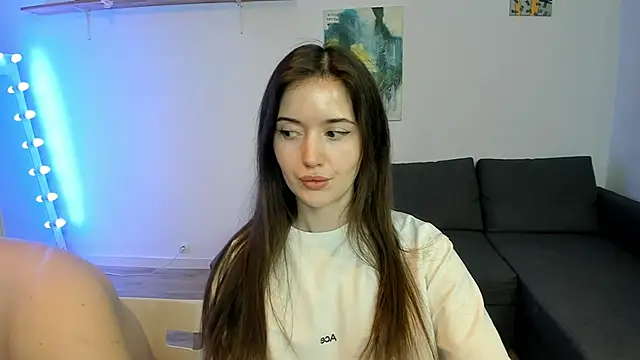 Snapshot of PollyFlame chatting on March 14, 8:36 pm PollyFlame online show from March 14, 8:36 pm