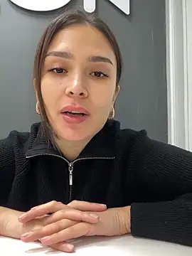 Snapshot of Sweet_Lollypop chatting on October 17, 4:31 pm Sweet Lollypop online show from October 17, 4:31 pm