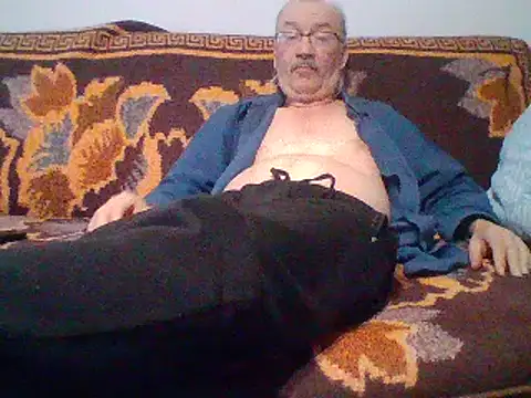 cumloverboyxx69 online show from February 19, 4:22 pm