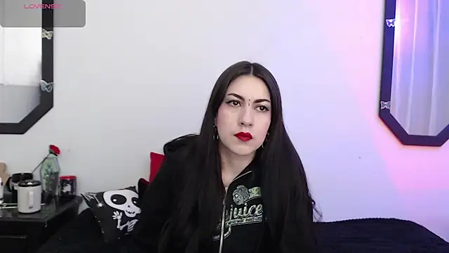 Amy Aloqua online show from September 30, 3:28 pm