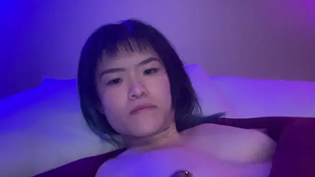 forbiddenfruitcake online show from February 25, 8:47 am