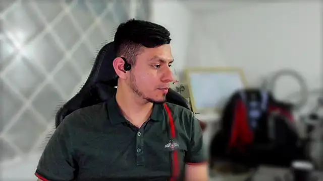 Rick Diesel  online show from December 23, 4:44 am