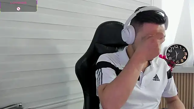 Rick Diesel  online show from November 15, 4:32 am