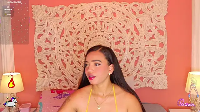 MalaikaBrown online show from July 19, 4:27 am