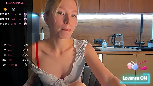 Olivia Bells online show from November 20, 7:24 pm