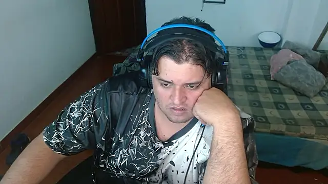 Snapshot of altairstudiosvip_ chatting on December 3, 1:52 am altairstudiosvip online show from December 3, 1:52 am